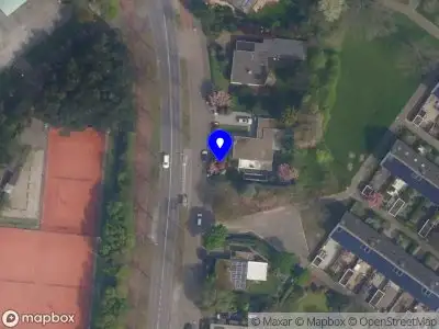 Ambulance met gepaste spoed naar de Harwichweg in Hoek van Holland