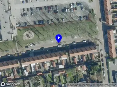 Politie met gepaste spoed naar de Engelsestraat in Waalwijk vanwege letsel