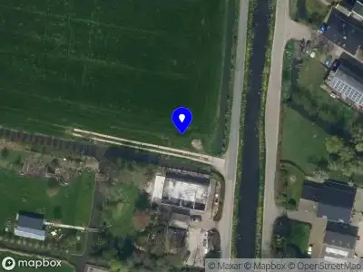 Ambulance met grote spoed naar de Breezijde in Nieuwland