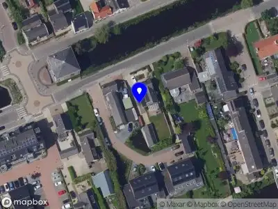 Ambulance met grote spoed naar de Graafdijk-oost in Molenaarsgraaf