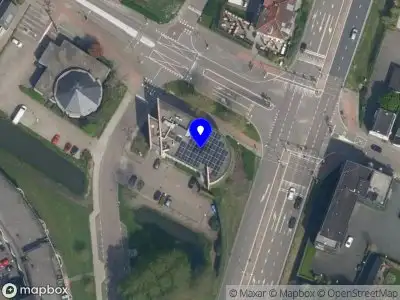 Ambulance met grote spoed naar de Kerklaan in Nieuwerkerk aan den IJssel