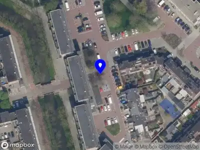 Brandweer met gepaste spoed naar de Tuniserf in Rotterdam vanwege een liftopsluiting