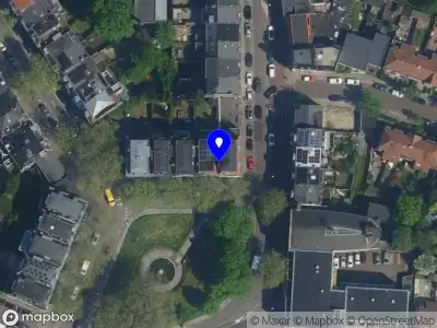 Ambulance met gepaste spoed naar de Frans Halsplein in Haarlem