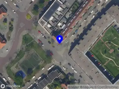 Ambulance met grote spoed naar de Violierstraat in Rotterdam