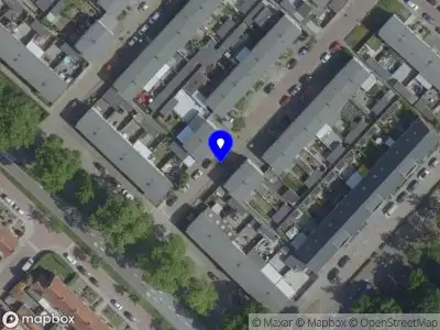 Brandweer met gepaste spoed naar de Jan van Eyckstraat in Helmond vanwege stankoverlast