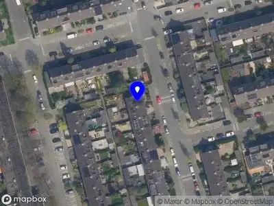 112 melding Ambulance met grote spoed naar de Dennekruid in Rotterdam