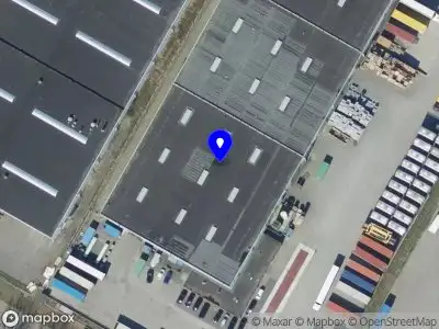 Politie naar de Nieuwesluisweg in Botlek Rotterdam vanwege ongeval met letsel