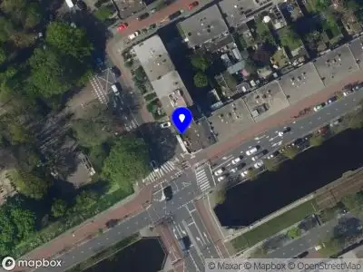 Traumahelikopter met grote spoed naar de Kamperfoeliestraat in 's-Gravenhage