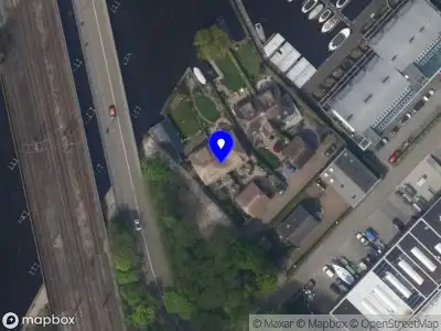 Politie met grote spoed naar de Veerweg in Warmond vanwege ongeval met letsel