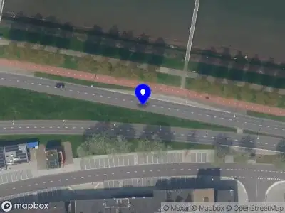 Snelheidscontrole op Waalhaven Z.z. te Rotterdam