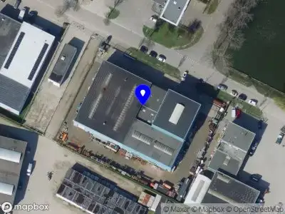 Ambulance met grote spoed naar de Albert Einsteinstraat in Oud-Beijerland