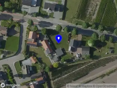 112 melding Ambulance met gepaste spoed naar de Kerkstraat in Leveroy