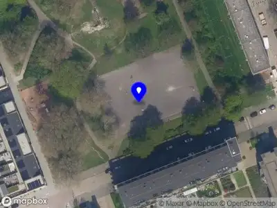 Brandweer met grote spoed naar de Zwaluwenlaan in Vlaardingen vanwege waarnemen gaslucht