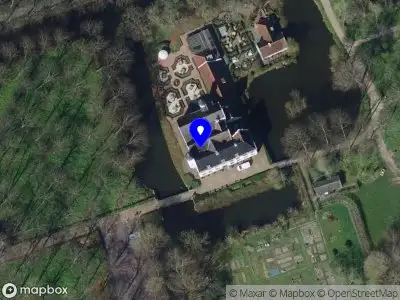 Ambulance naar de Dorpsdijk in Rhoon