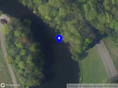 Ambulance met grote spoed naar de Cremerweg in 's-Gravenhage