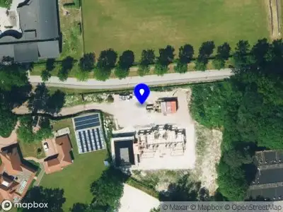 Politie met grote spoed naar de Veenkampenweg in Emmen vanwege ongeval met letsel