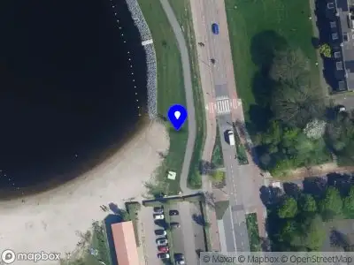 Politie met grote spoed naar de Kudelstaartseweg in Aalsmeer vanwege personen te water