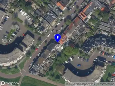 Ambulance met gepaste spoed naar de Voorstraat in Vlaardingen