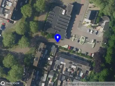 Brandweer met grote spoed naar de Tuinfluiter in Bunschoten-Spakenburg vanwege reanimatie