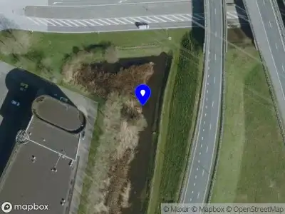 Traumahelikopter met grote spoed naar de Science Park Eindhoven in Son en Breugel