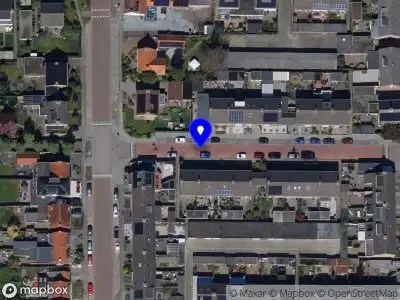 Brandweer met gepaste spoed naar de Plataanstraat in Steenbergen