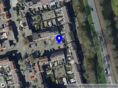 Ambulance met gepaste spoed naar de Mandarijngaard in Spijkenisse