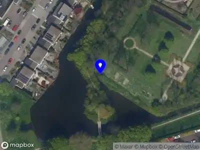 Ambulance met gepaste spoed naar de Vlaardingerdijk in Schiedam