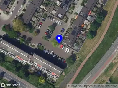 Ambulance met grote spoed naar de Aalbersestraat in Zwijndrecht