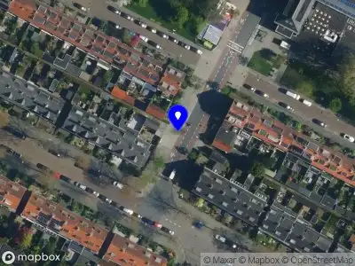 Ambulance met gepaste spoed naar de Meteorenstraat in Haarlem