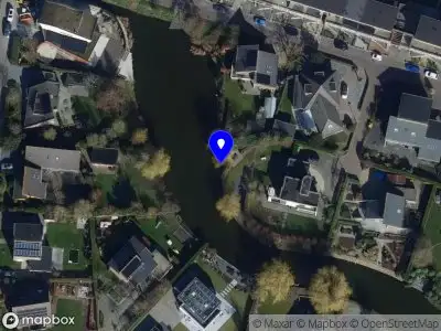 Brandweer met gepaste spoed naar de Strandwal in Vlissingen vanwege een liftopsluiting