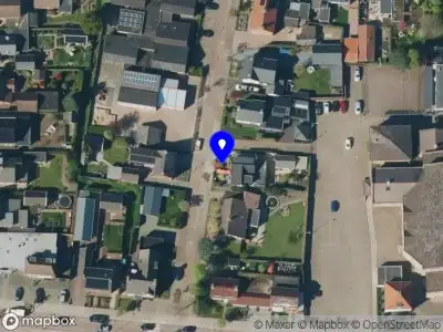 Brandweer met grote spoed naar de Rosea Albastraat in Opheusden vanwege afhijsen patient