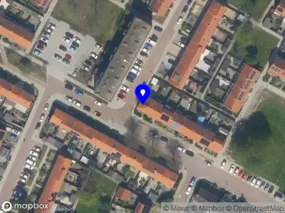 Ambulance met gepaste spoed naar de Abelenlaan in Rozenburg