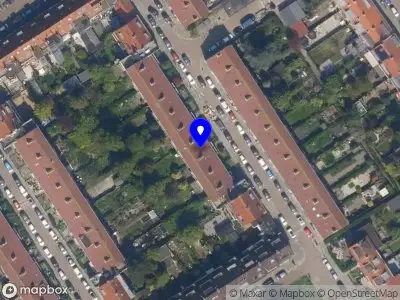 Ambulance met grote spoed naar de Graswinckelstraat in Rotterdam