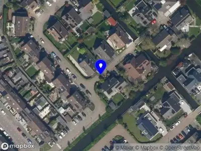 Brandweer met grote spoed naar de Oesterzwam in Krimpen aan den IJssel vanwege gebouwbrand