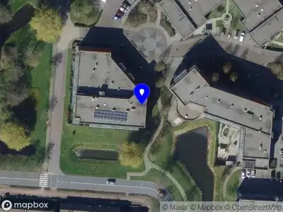 112 melding Brandweer met gepaste spoed naar de Polaris in Hellevoetsluis vanwege een buitenbrand