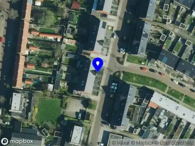 Brandweer met gepaste spoed naar de Van Leeuwenhoekstraat in Enschede