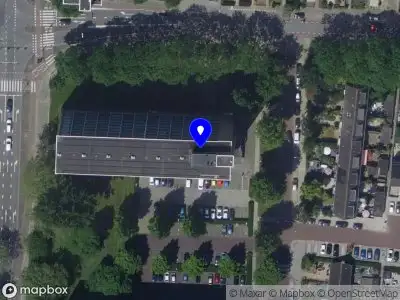 112 melding Ambulance met grote spoed naar de Halleyweg in Dordrecht