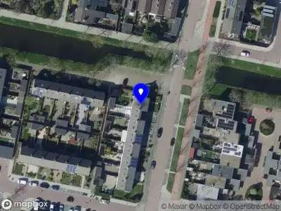 Ambulance met grote spoed naar de Mariniersweg in Oud-Beijerland