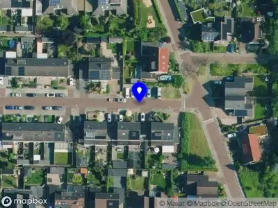 Brandweer met grote spoed naar de Kempenland in Emmeloord vanwege reanimatie