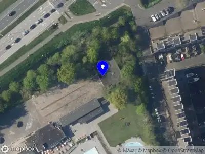 Politie met grote spoed naar de Voorschoterweg in Leiden vanwege ongeval met letsel