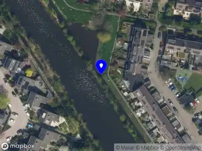 Brandweer met gepaste spoed naar de Silkeborg in Capelle aan den IJssel vanwege afhijsen patient