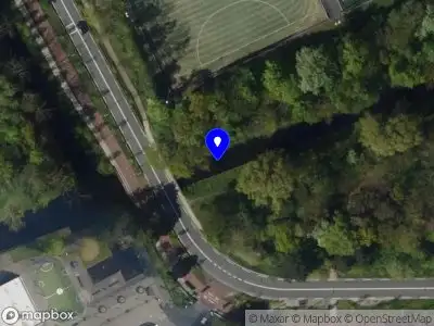 Ambulance met grote spoed naar de Madesteinweg in 's-Gravenhage