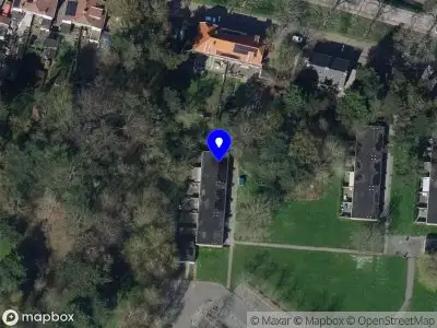 Ambulance met grote spoed naar de Beukenlaan in Poortugaal