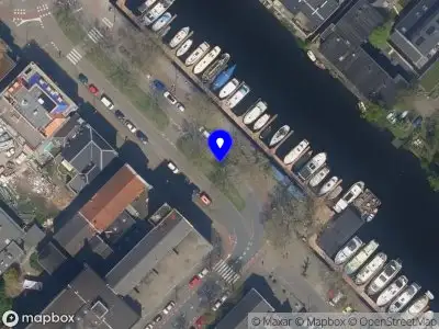 Ambulance met gepaste spoed naar de Nieuwe Haven in Schiedam