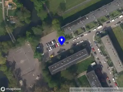 Ambulance met grote spoed naar de Wilbertoord in Rotterdam