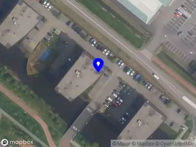 Ambulance met gepaste spoed naar de W.G. Witteveenstraat in Bergschenhoek