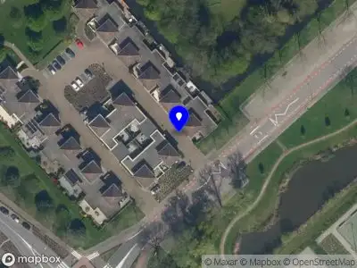 Ambulance met gepaste spoed naar de Groenplaats in Krimpen aan den IJssel