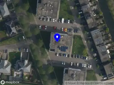 Brandweer met gepaste spoed naar de Merantihout in Zoetermeer vanwege wateroverlast