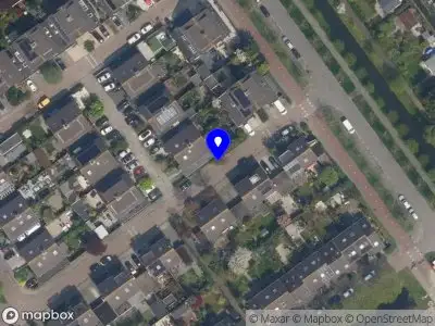 Ambulance met gepaste spoed naar de Arthur Parisiusstraat in Rotterdam