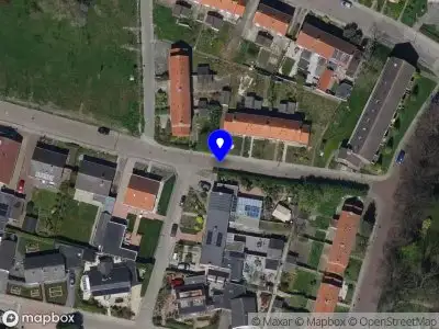 Brandweer met gepaste spoed naar de M.A. de Ruijterstraat in Sint-Maartensdijk vanwege stankoverlast